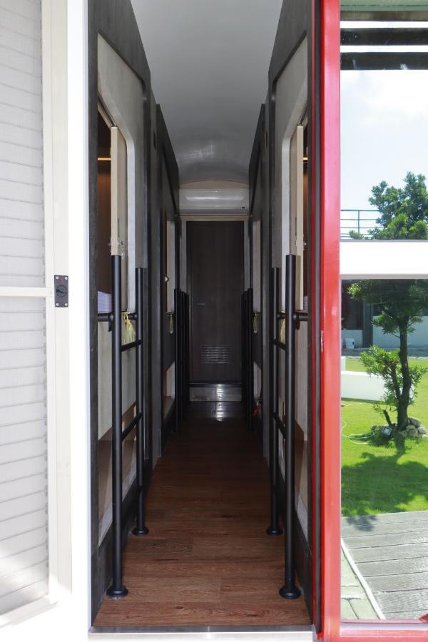 Tube18 Bed & Breakfast Lyudao Bagian luar foto